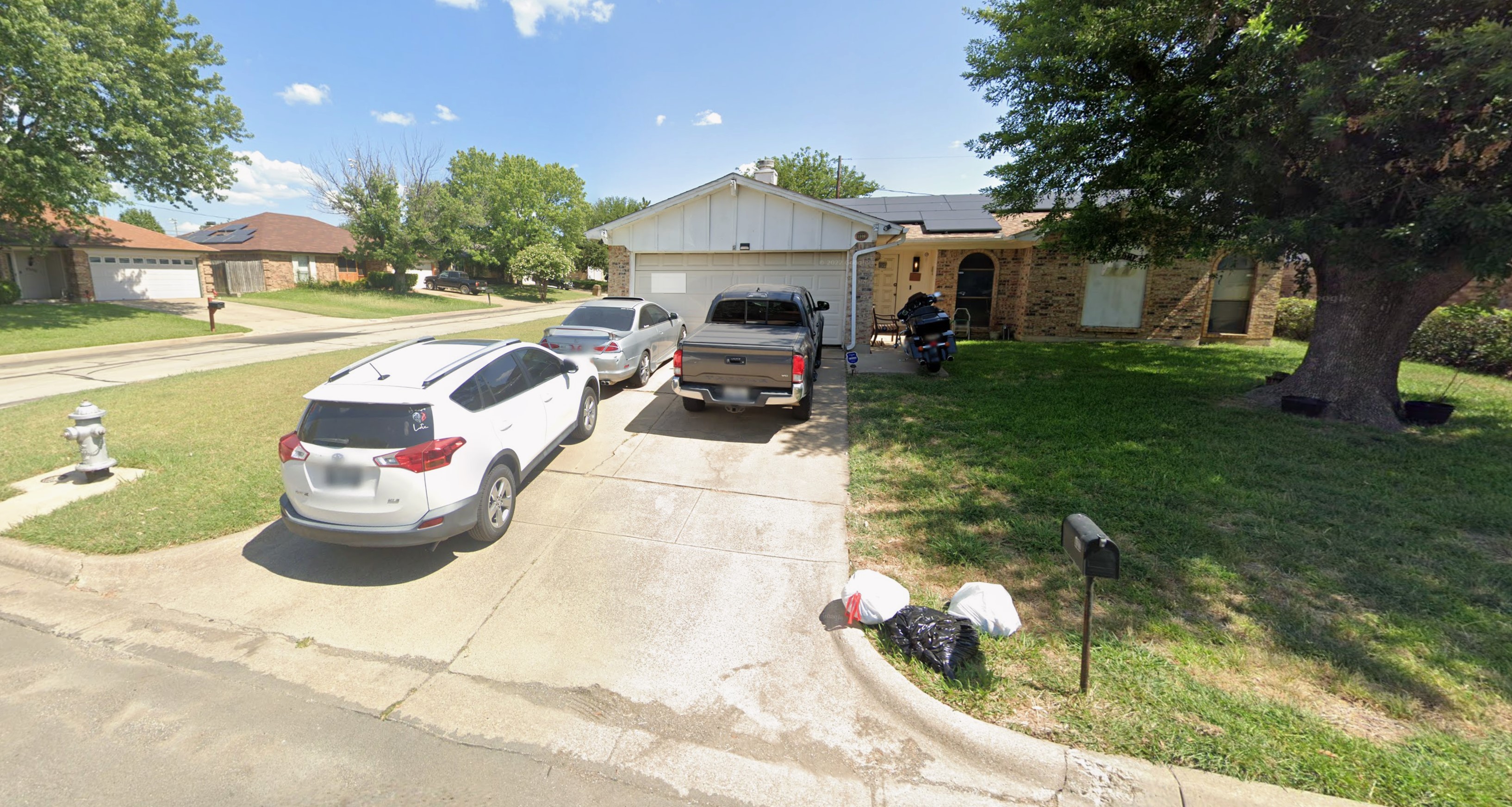 Driveway near Harold Patterson Sport Center